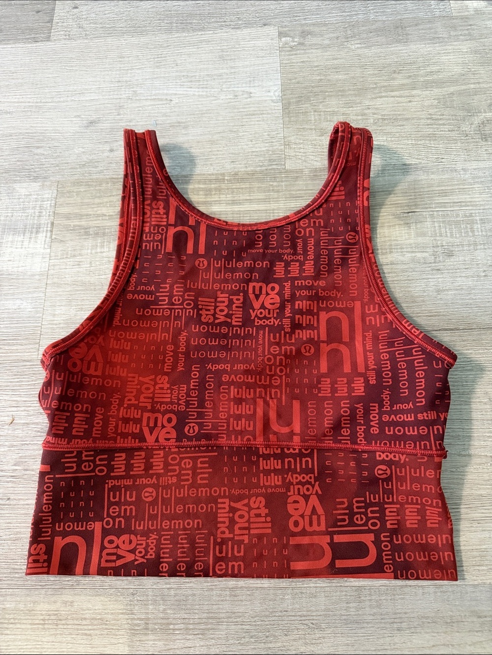 Women’s Lululemon cropped tank top